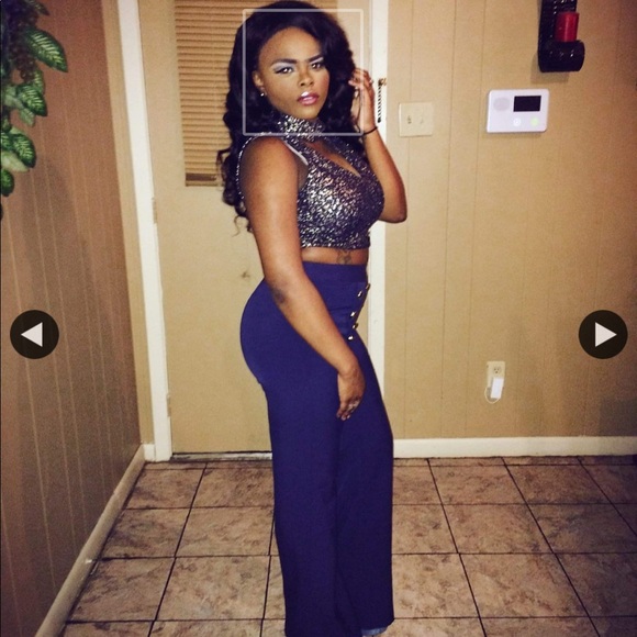 Two piece set - Picture 1 of 2